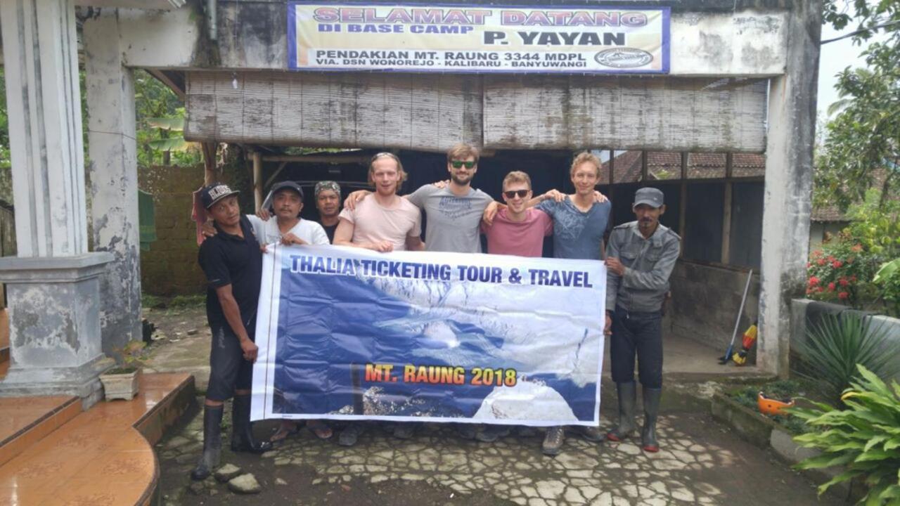 Thalia Homestay & Ijen Bromo Tour Banyuwangi  Εξωτερικό φωτογραφία